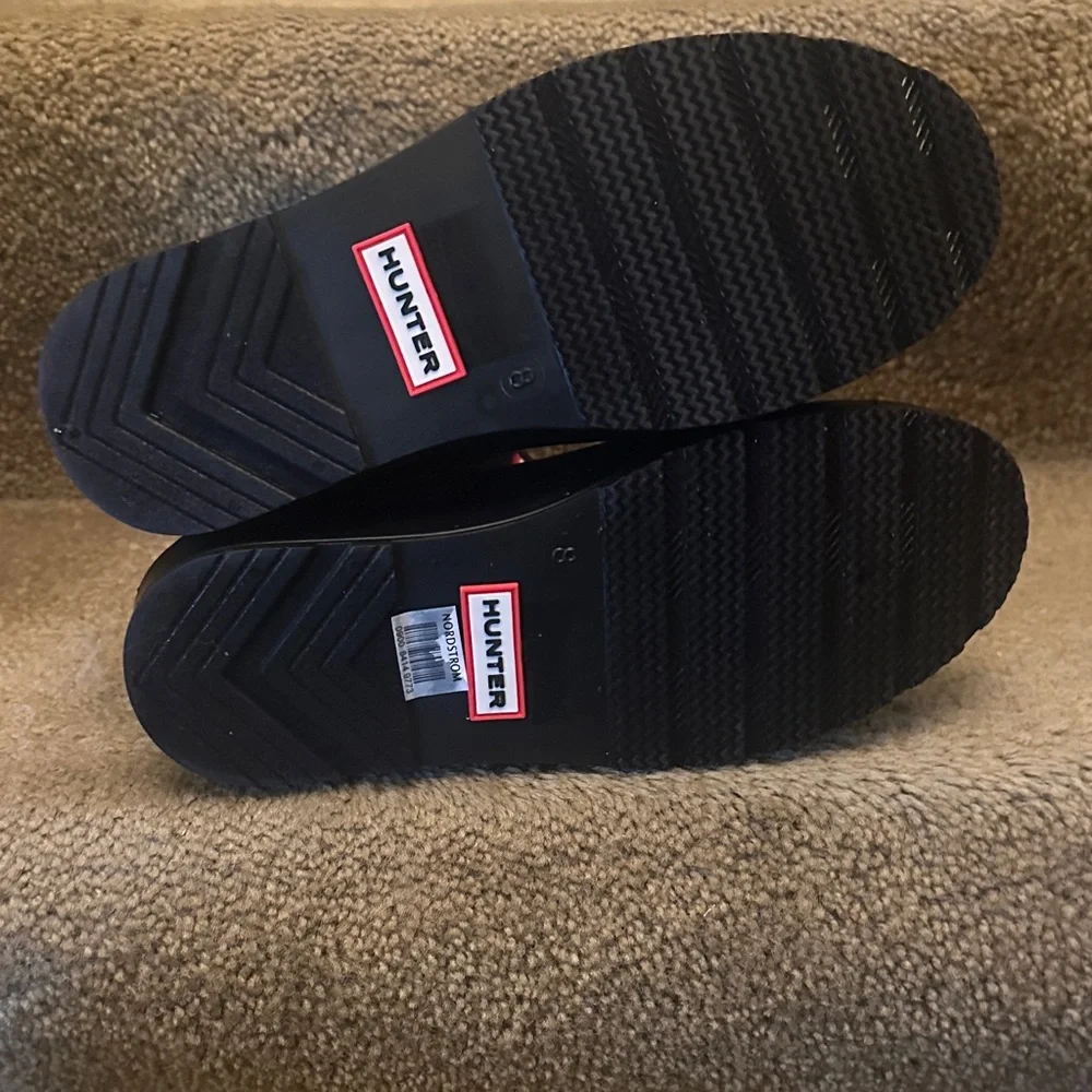 Hunter Original Play Waterproof Black Ankle Rain Boots - Picture 8 of 12